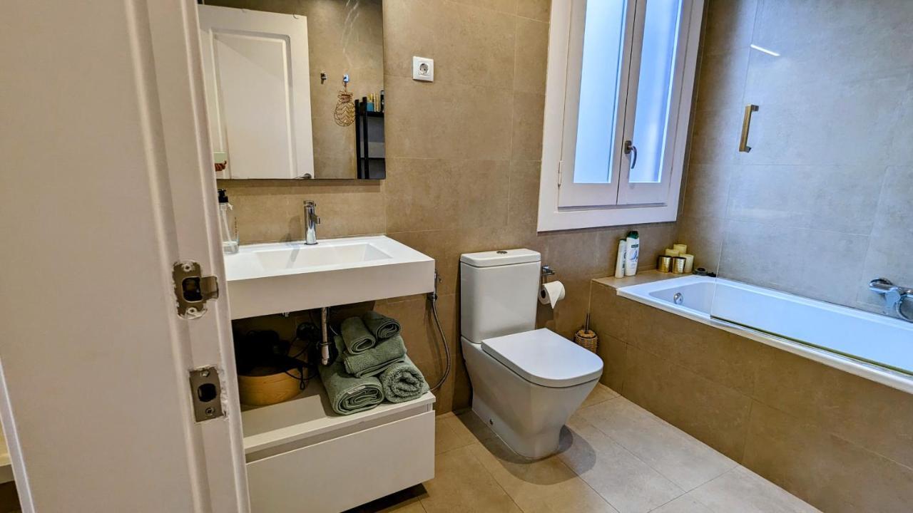 Unique Premium Suite With Sunset Terrace In Born Neighborhood บาร์เซโลนา ภายนอก รูปภาพ